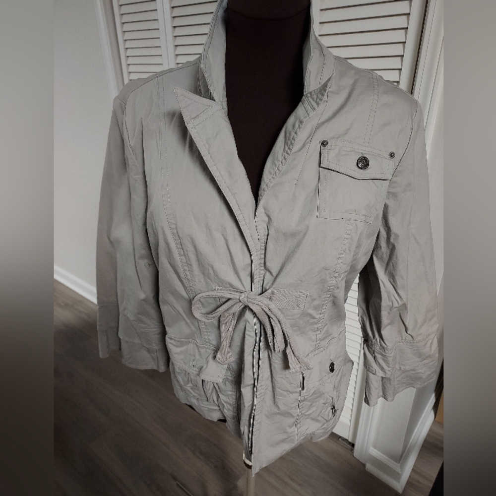 Women's Jacket